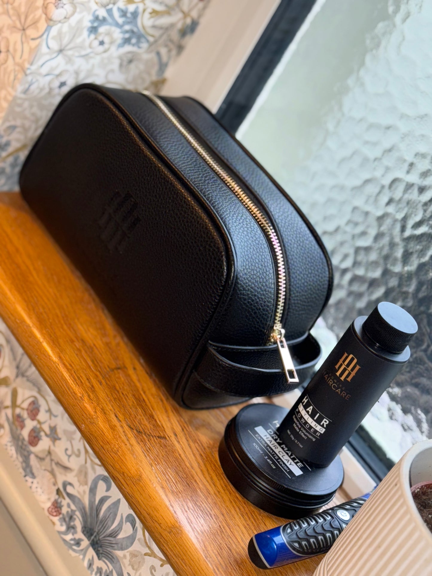 ADMIRE PREMIUM WASH BAG